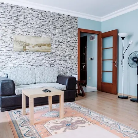 Modern Flat 7 Min To Metropol Mall *